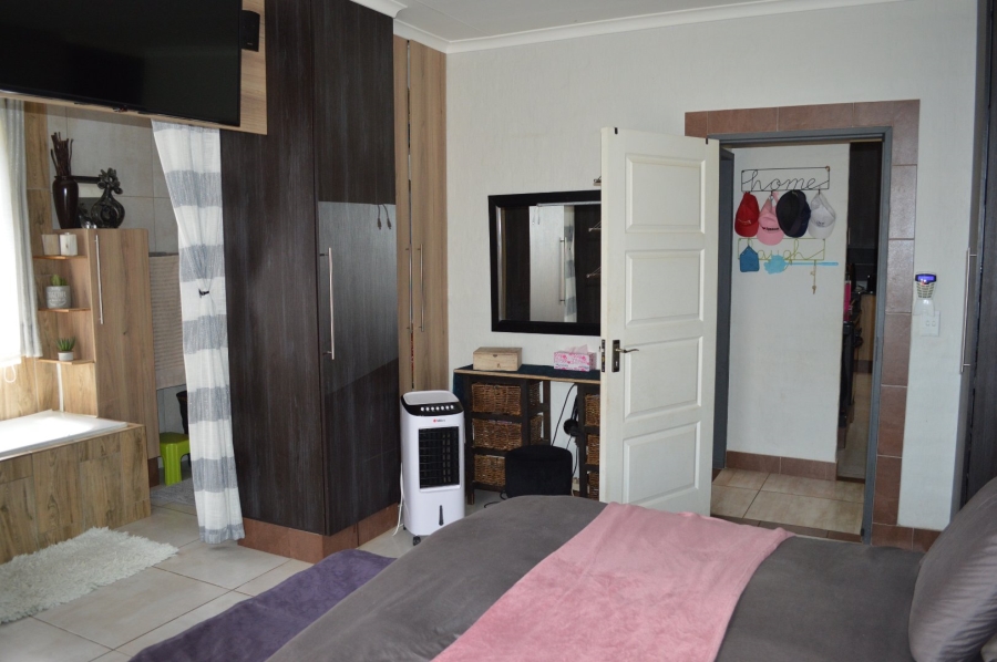 3 Bedroom Property for Sale in Doringkruin North West